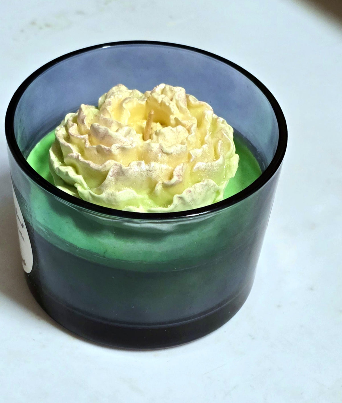 Bougie en cire de soja parfum citron vert & coco – Coulée à la main | 45 heures de combustion